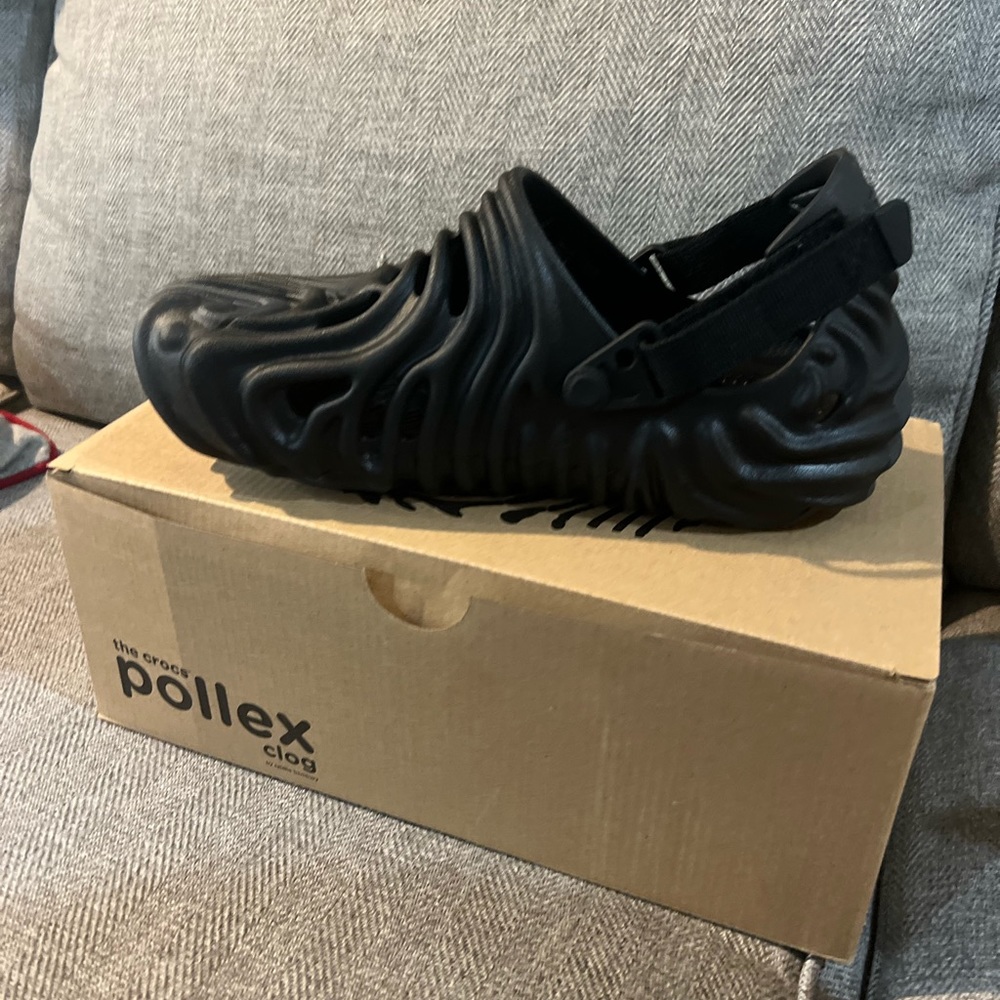 Crocs X Pollex
